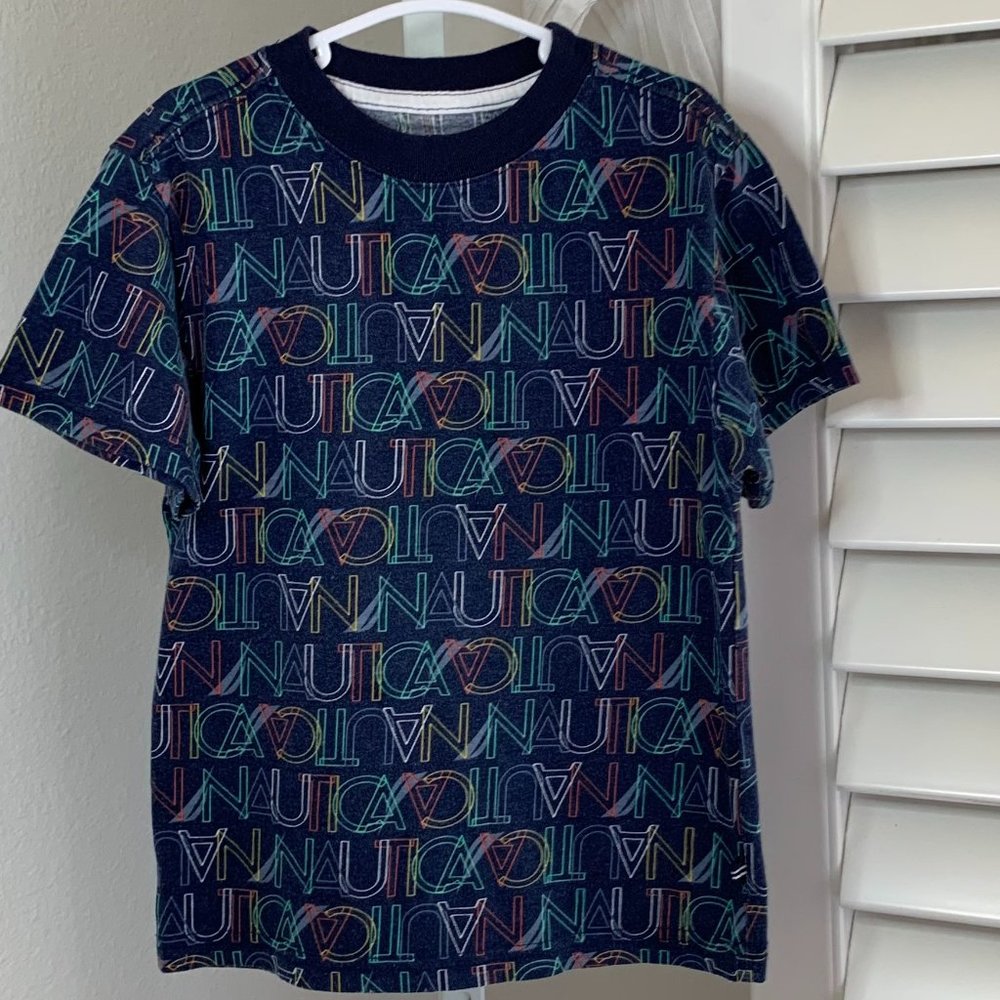 NAUTICA, Boys, Nautica Print, Navy & Multicolor Letters, Size M